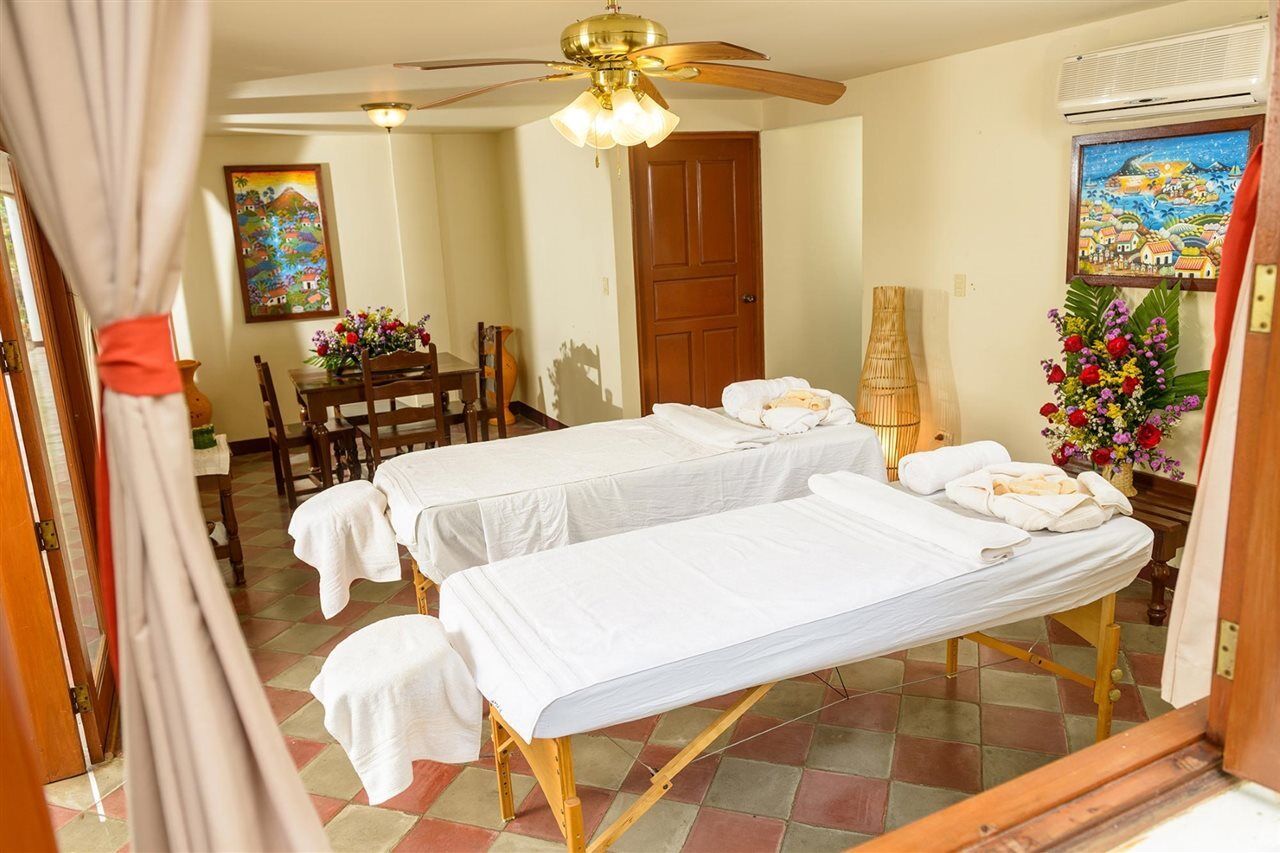 Apoyo Resort & Conference Center Masaya Esterno foto